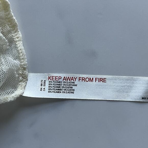 Free People Lady Lux Layering Lace Top Evening Creme Size XS Sheer fairy grunge - Picture 9 of 10